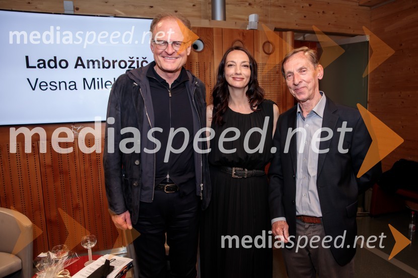  Janez  Škrabec, direktor Riko d.o.o., predsednik Slovensko-ruskega poslovnega sveta, častni konzul Belorusije;  Vesna Milek, novinarka in publicistka;  Lado Ambrožič, novinarLado Ambrožič v pogovoru z Vesno Milek, Škrabčeva domačija