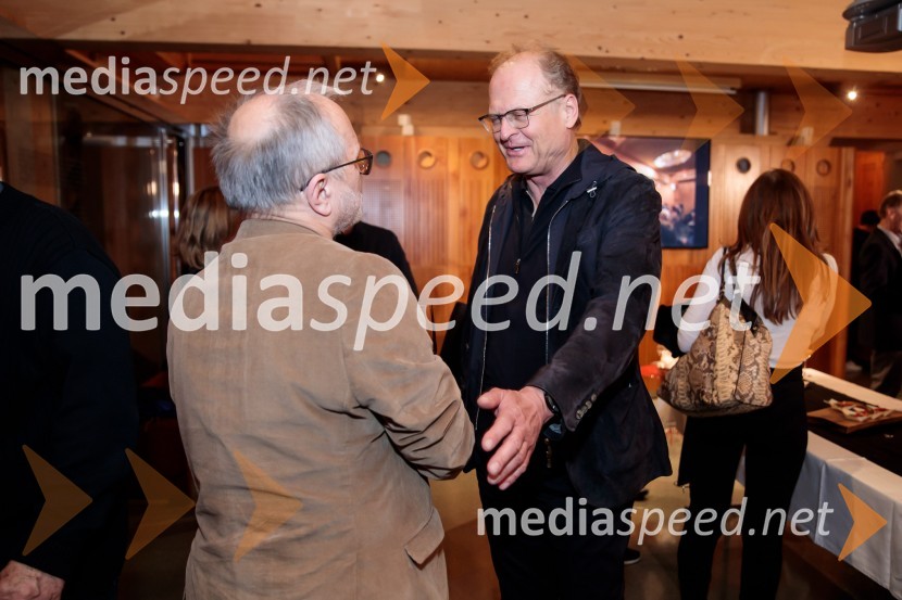  ... ;  Janez  Škrabec, direktor Riko d.o.o., predsednik Slovensko-ruskega poslovnega sveta, častni konzul BelorusijeLado Ambrožič v pogovoru z Vesno Milek, Škrabčeva domačija