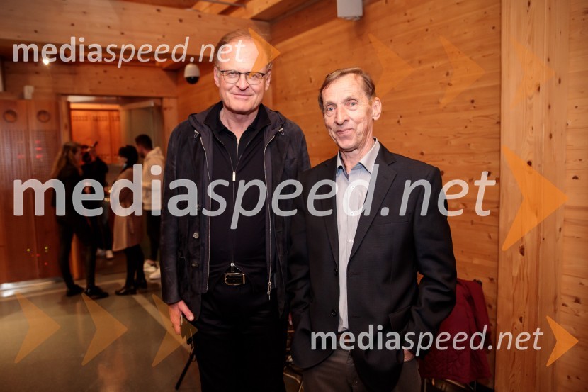  Janez  Škrabec, direktor Riko d.o.o., predsednik Slovensko-ruskega poslovnega sveta, častni konzul Belorusije;  Lado Ambrožič, novinarLado Ambrožič v pogovoru z Vesno Milek, Škrabčeva domačija