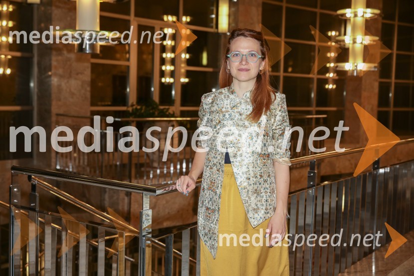  Tijana Grumić, dramatičarka52 hertzov, premiera drame v SNG Nova Gorica