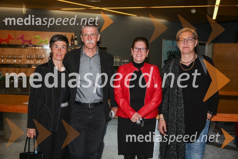  Jasna Čuk Rupnik, zdravnica;  Joško Čuk, nekdanji direktor SNG Nova Gorica;  Barbara Simčič Veličkov, organizatorka SNG Nova Gorica; mag. Neda Rusjan Bric, vsestranska gledališka ustvarjalka52 hertzov, premiera drame v SNG Nova Gorica