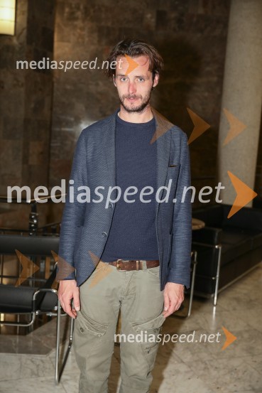  Matija Rupel, igralec52 hertzov, premiera drame v SNG Nova Gorica