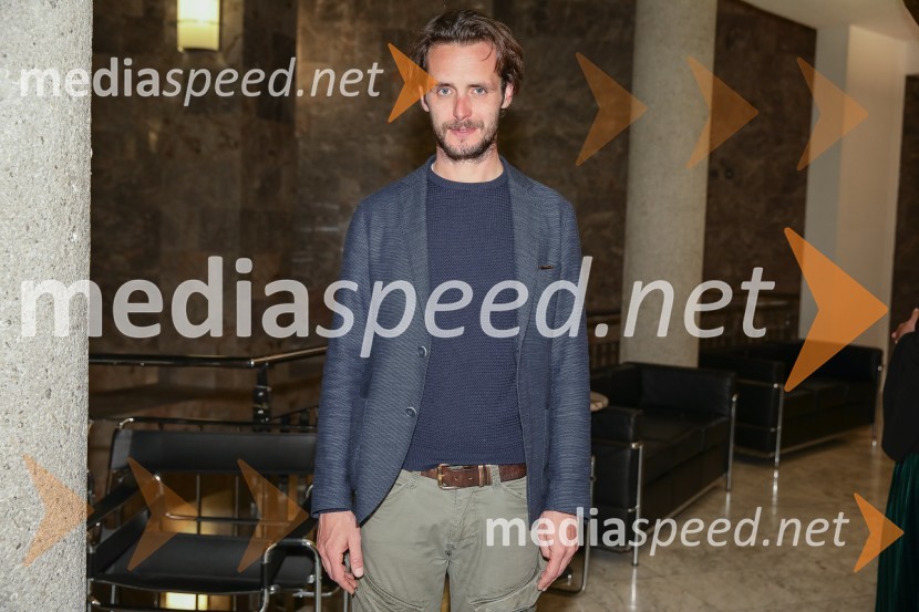  Matija Rupel, igralec52 hertzov, premiera drame v SNG Nova Gorica