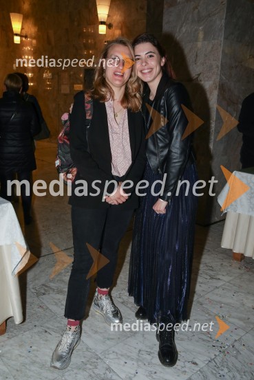  Tereza  Gregorič, dramaturginja;  Anuša  Kodelja, igralka52 hertzov, premiera drame v SNG Nova Gorica