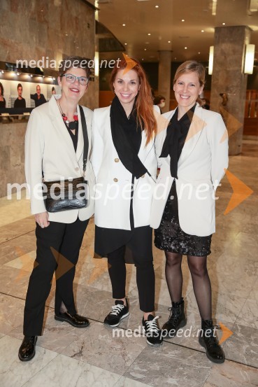  Mirjam Drnovšček, direktorica, SNG Nova Gorica;  Ana  Kržišnik Blažica, dramaturginja;  Metka Sulič, odnosi z javnostjo SNG Nova Gorica52 hertzov, premiera drame v SNG Nova Gorica