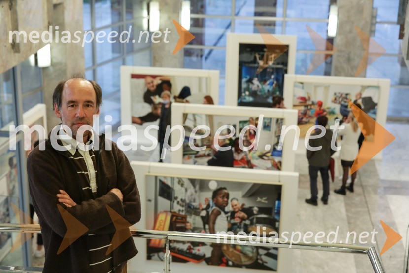  Peter Uhan, fotograf52 hertzov, premiera drame v SNG Nova Gorica