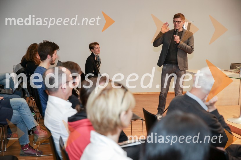  Matjaž Rakovec, župan Mestne občine KranjAlpinistični dnevnik Nejca Zaplotnika, predstavitev knjige