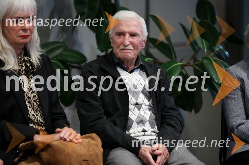  Tomaž Jamnik – Mišo, alpinistAlpinistični dnevnik Nejca Zaplotnika, predstavitev knjige