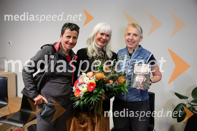  ... ;  Mojca Zaplotnik Jamnik;  ... Alpinistični dnevnik Nejca Zaplotnika, predstavitev knjige