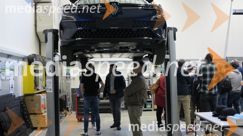 Renault Megane E-Tech electric, slovenska predstavitev