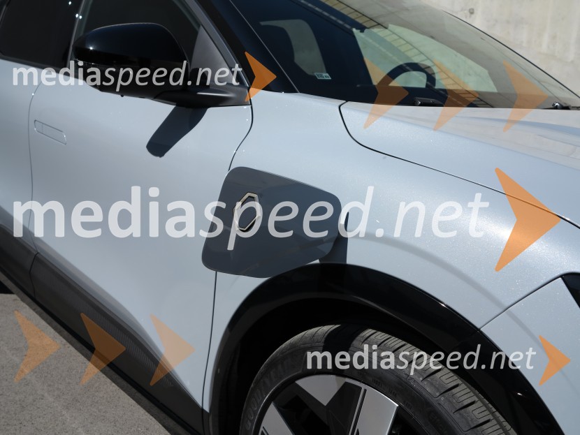 Renault Megane E-Tech electric, slovenska predstavitev