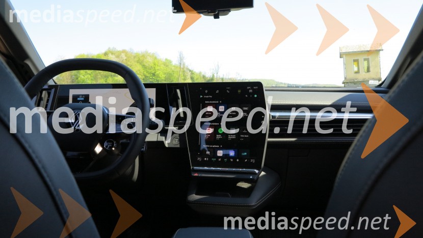 Renault Megane E-Tech electric, slovenska predstavitev