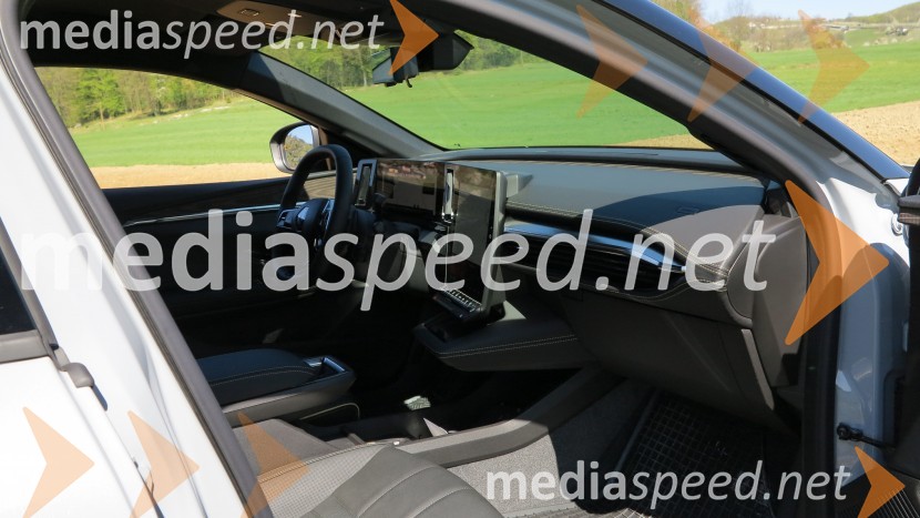 Renault Megane E-Tech electric, slovenska predstavitev
