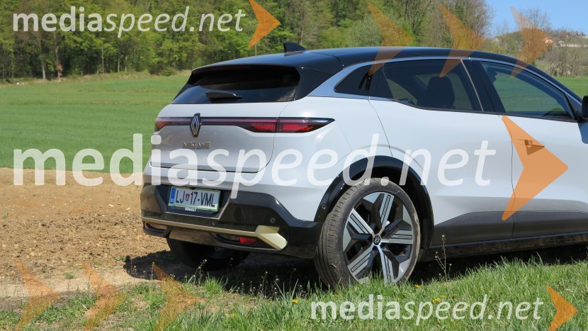 Renault Megane E-Tech electric, slovenska predstavitev