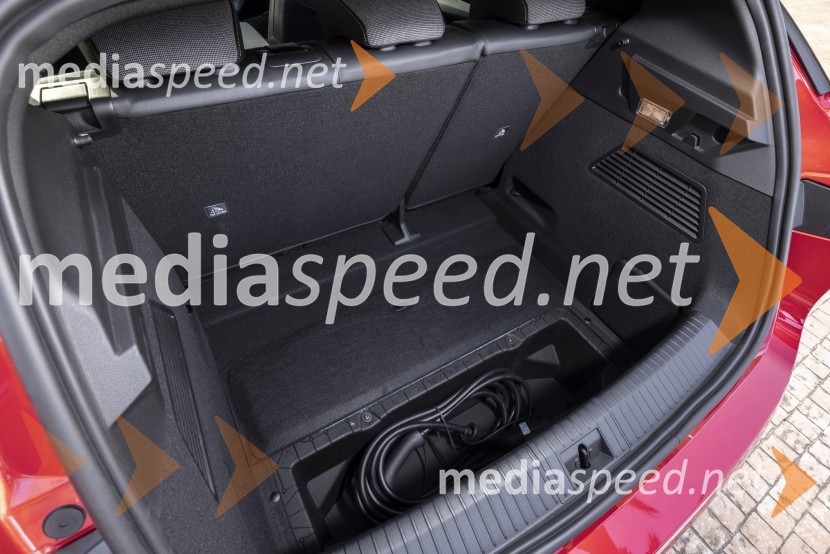 Renault Megane E-Tech electric, slovenska predstavitev