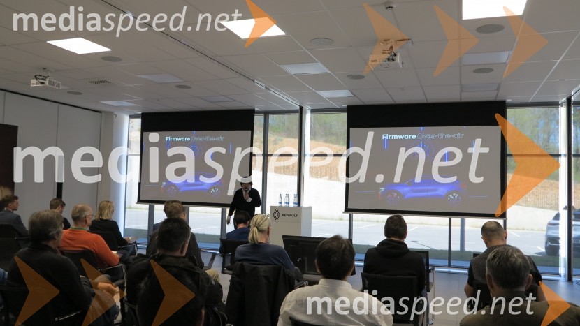 Renault Megane E-Tech electric, slovenska predstavitev