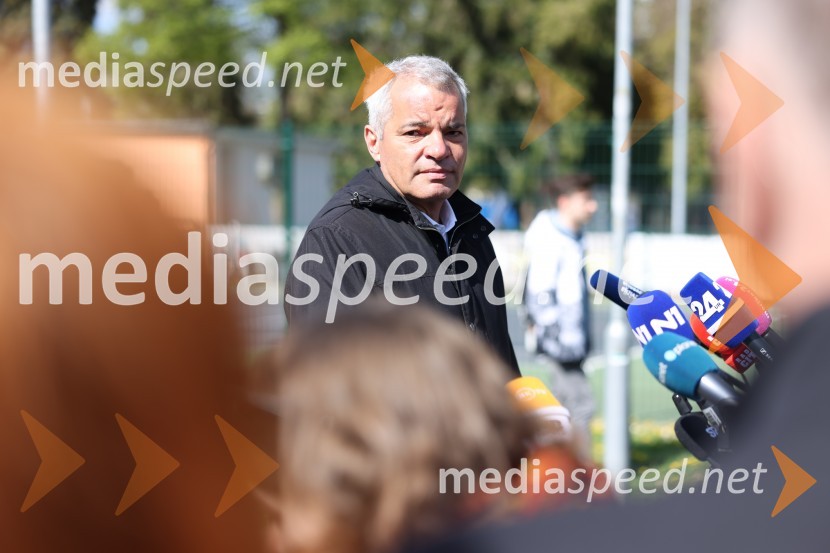  Saša Arsenovič, župan občine Maribor, podjetnikIzjava župana MOM Saša Arsenovića po incidentu z mladoletnikom