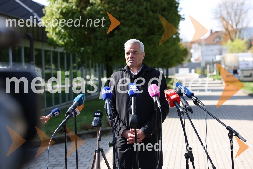  Saša Arsenovič, župan občine Maribor, podjetnikIzjava župana MOM Saša Arsenovića po incidentu z mladoletnikom