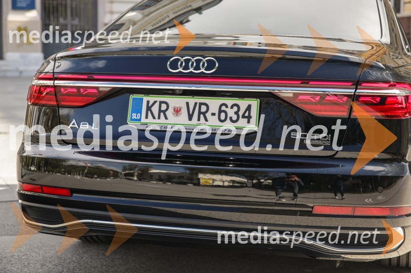 Audi A8, slovenska predstavitev