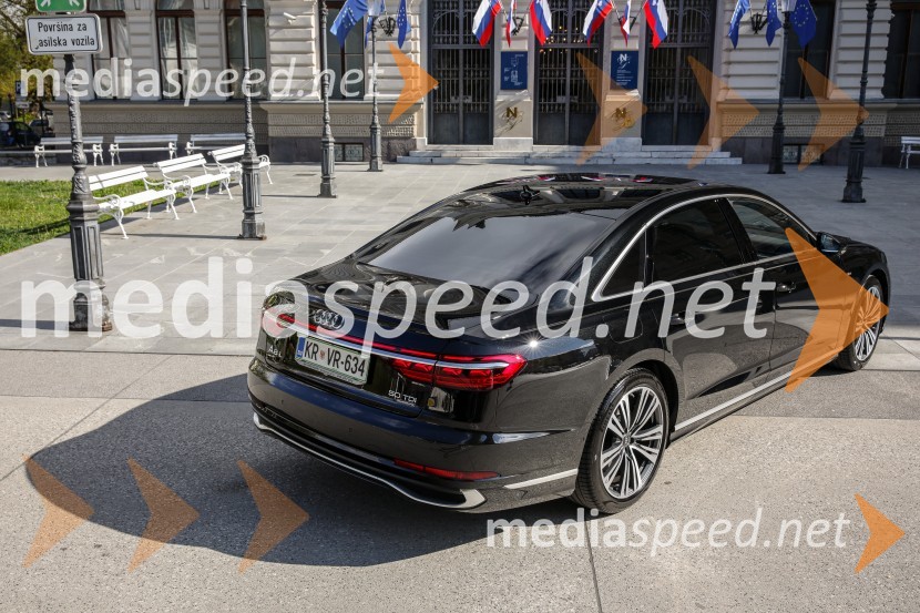 Audi A8, slovenska predstavitev