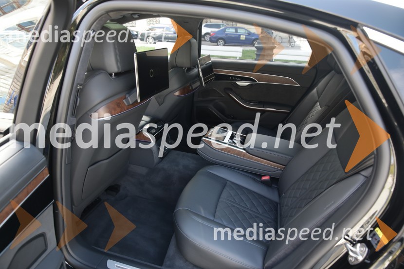 Audi A8, slovenska predstavitev