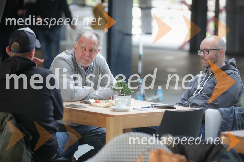 Audi A8, slovenska predstavitev