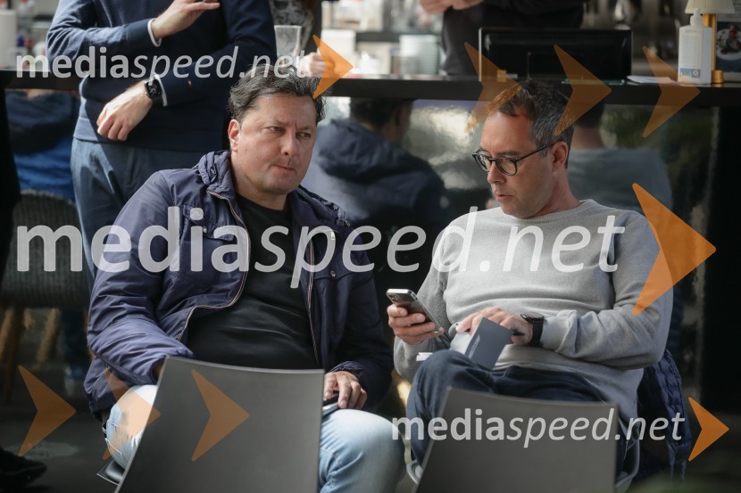 Audi A8, slovenska predstavitev