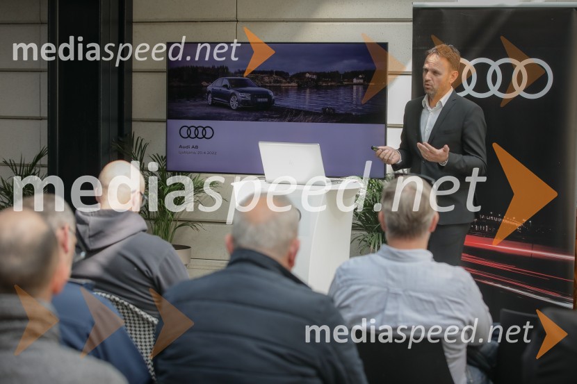 Audi A8, slovenska predstavitev