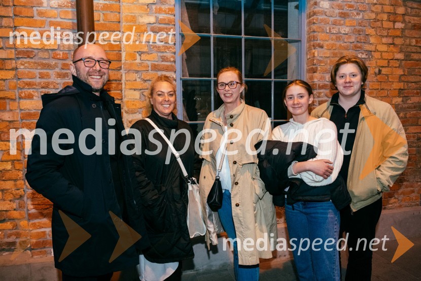 Globina tesnobe, plesno-glasbena premiera