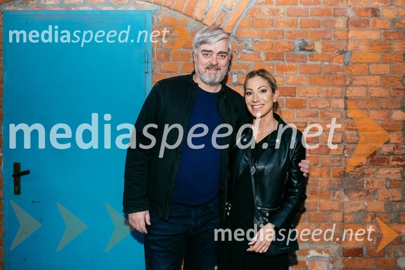  Marko Miladinović - Mile, igralec;  Maja  Turk, frizerkaGlobina tesnobe, plesno-glasbena premiera