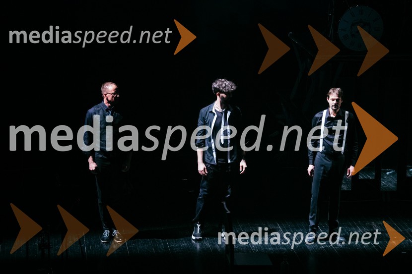  Rudolf Gas, glasbenik;  David Kocmur, glasbenik;  Dejan HudoklinGlobina tesnobe, plesno-glasbena premiera