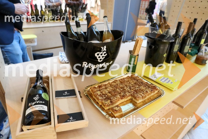 Pubeci v centru Aleja Ljubljana