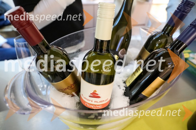 Pubeci v centru Aleja Ljubljana