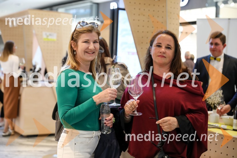 Pubeci v centru Aleja Ljubljana