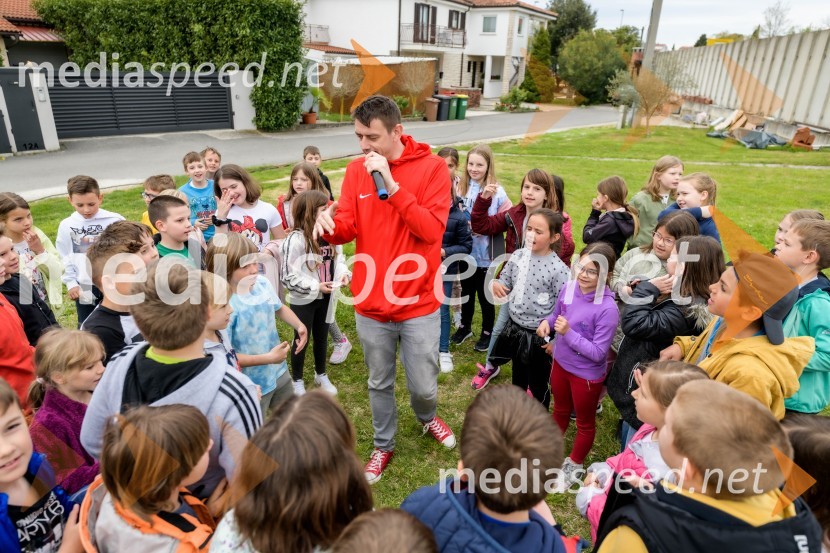  Rok Terkaj - Trkaj, raperTudi v občini Piran z novo 3D-zebro na šolski poti