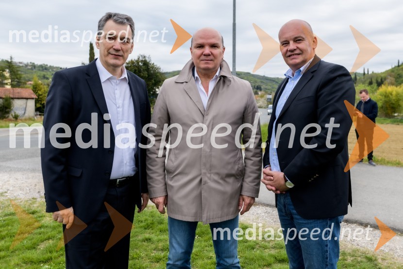  Matija Šenk, član uprave, Generali;   Đenio Zadković, župan, Občina Piran;  Robert Štaba, Predsednik Zavoda Varna potTudi v občini Piran z novo 3D-zebro na šolski poti