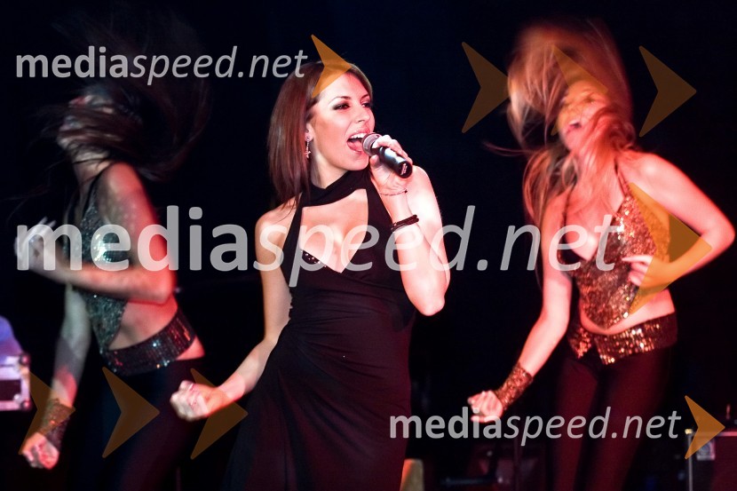 Kristina, pevkaHotel in Casino Kongo, zabava ob 5. rojstnem dnevu