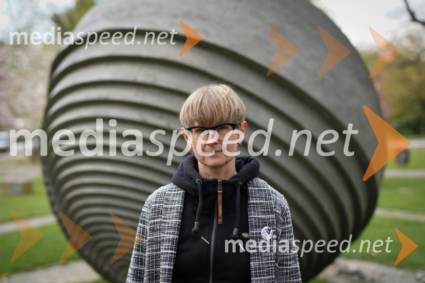 dr. Mateja Ratej, ZRC SAZUMateja Ratej, portret zgodovinarke