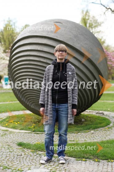 dr. Mateja Ratej, ZRC SAZUMateja Ratej, portret zgodovinarke