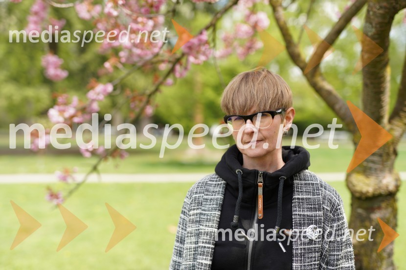 dr. Mateja Ratej, ZRC SAZUMateja Ratej, portret zgodovinarke