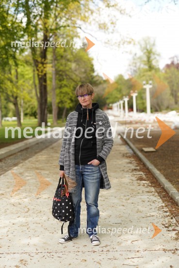 dr. Mateja Ratej, ZRC SAZUMateja Ratej, portret zgodovinarke