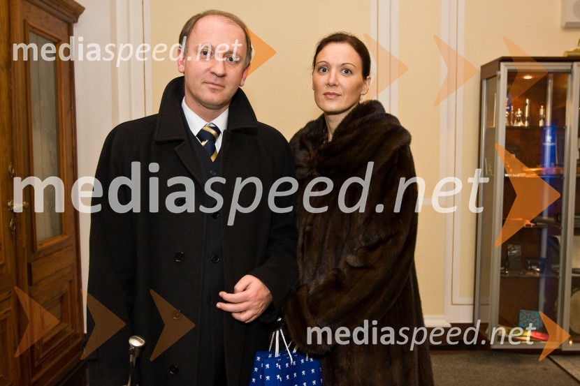 Damijan Mihevc, predsednik nadzornega sveta Zavarovalnice Triglav s soprogoTradicionalni božični koncert Imago Sloveniae