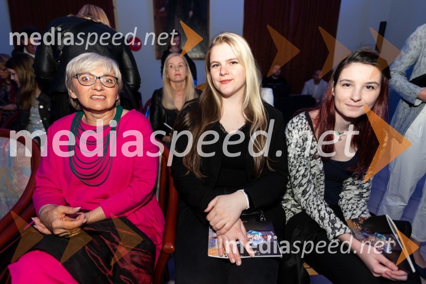 mag. Silva Kreševič Vraz, Univerza v Mariboru;  ... ;  ... Mesec mode v muzeju, modna revija