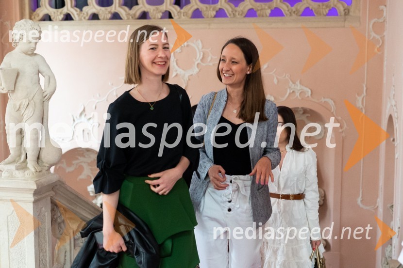 Mesec mode v muzeju, modna revija