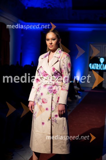 Mesec mode v muzeju, modna revija