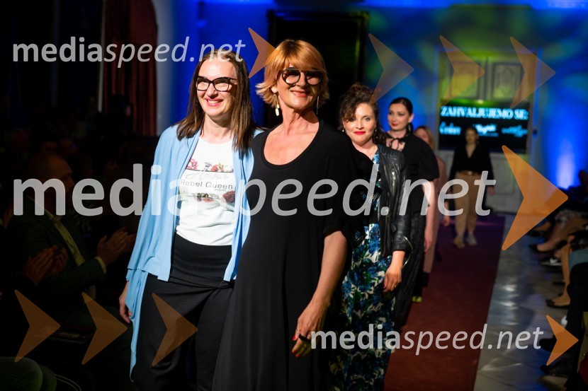  ... ;  Maja Štamol Droljc, modna oblikovalkaMesec mode v muzeju, modna revija