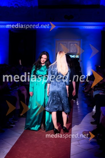 Mesec mode v muzeju, modna revija