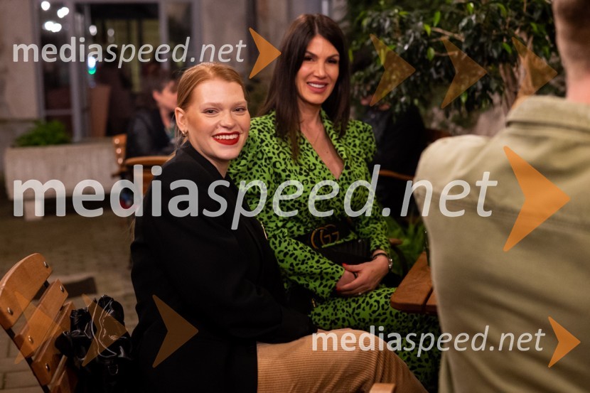  ... ;  Kim Božič, lastnica trgovine AllegriaMesec mode v muzeju, modna revija