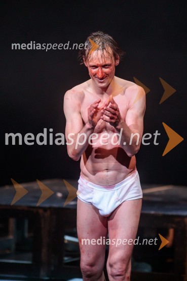  Marko  Mandić, igralecMandićCirkus, premiera