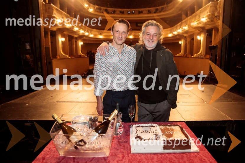  Marko  Mandić, igralec;  Bojan Jablanovec, režiserMandićCirkus, premiera